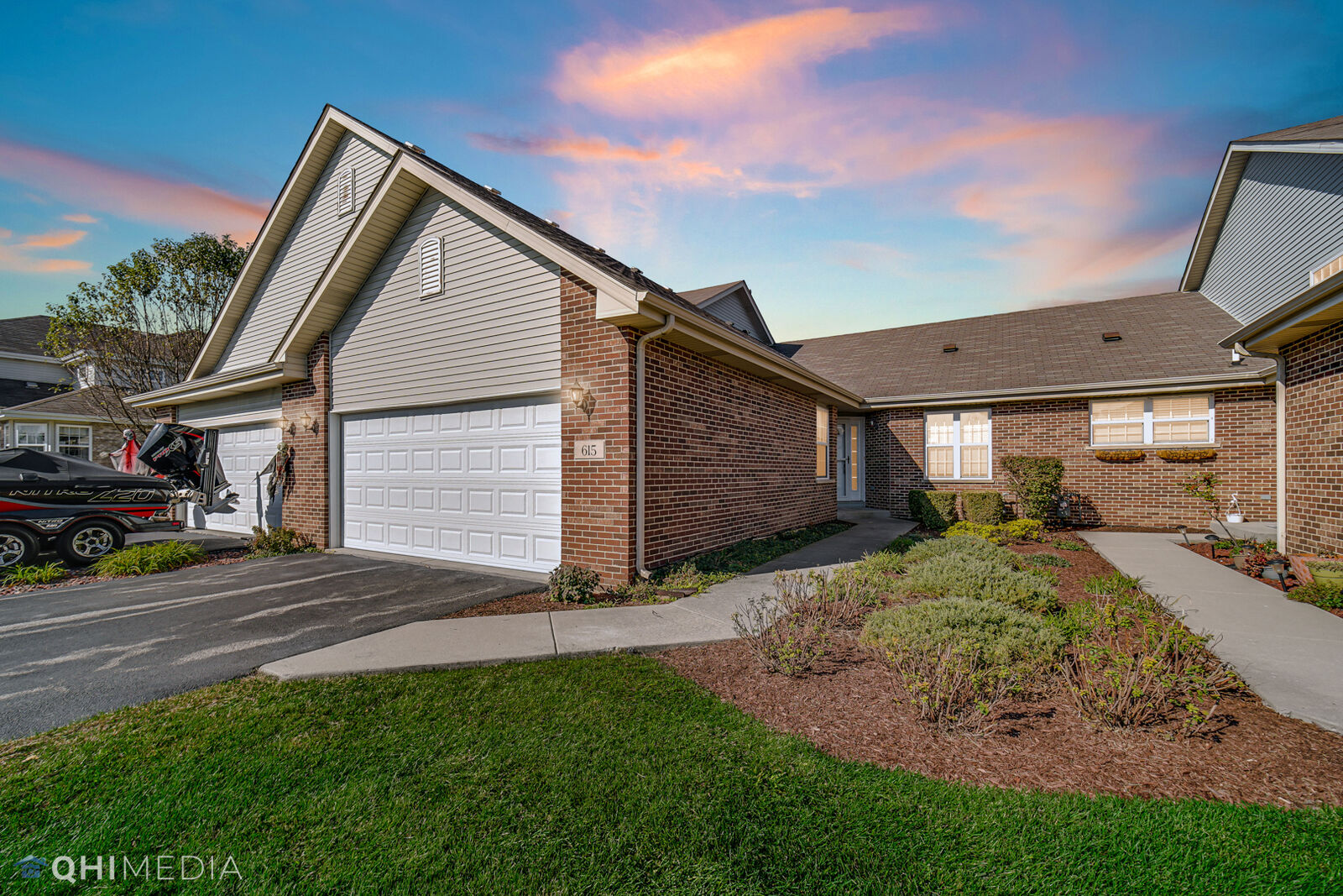 Property Photo:  615 Enclave Lane 615  IL 60950