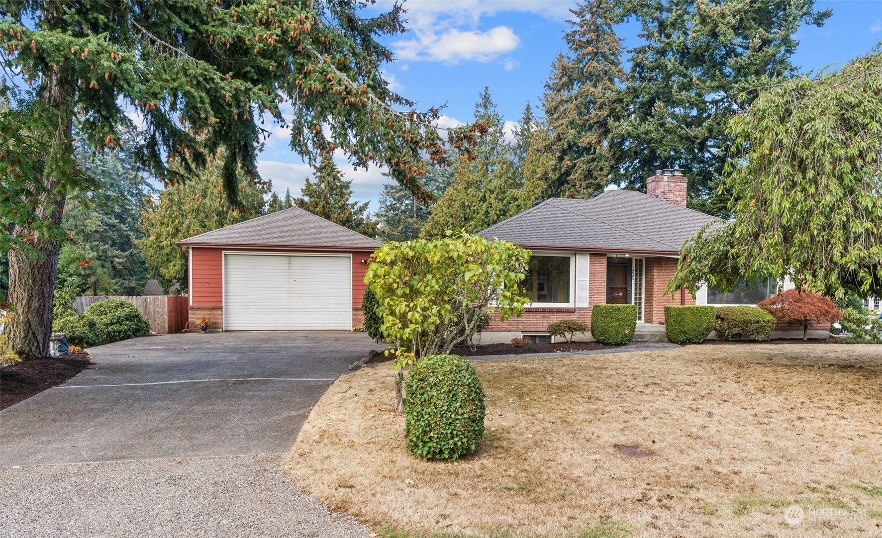 Property Photo:  14905 20th Ave SW  WA 98166 