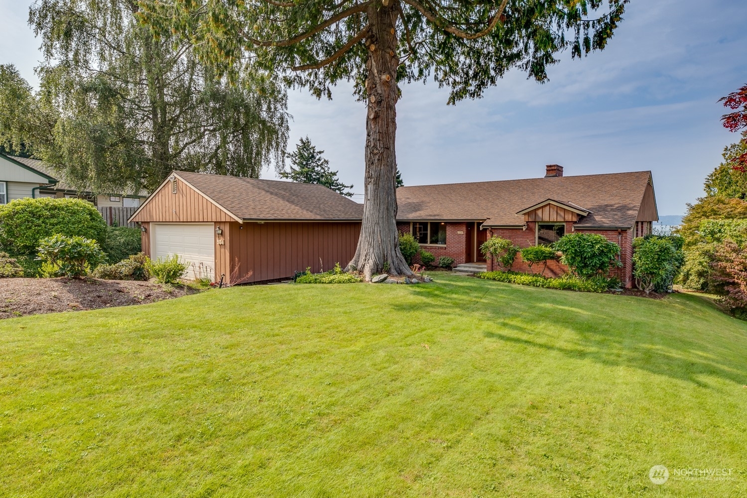 Property Photo:  504 View Ridge Drive  WA 98203 