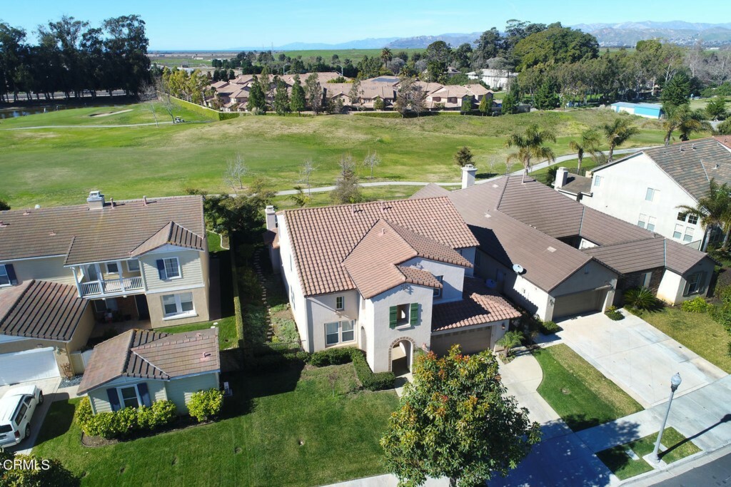 Property Photo:  2111 Shadow Creek Drive  CA 93036 