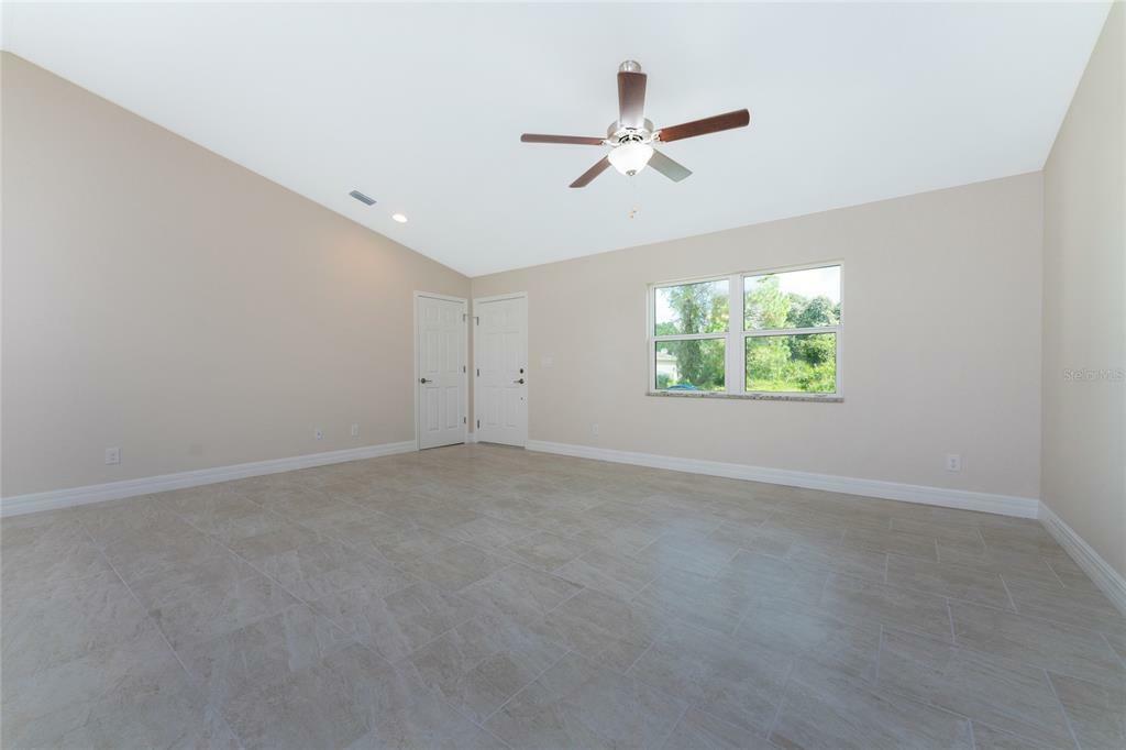 Property Photo:  5409 Ute Avenue  FL 34288 