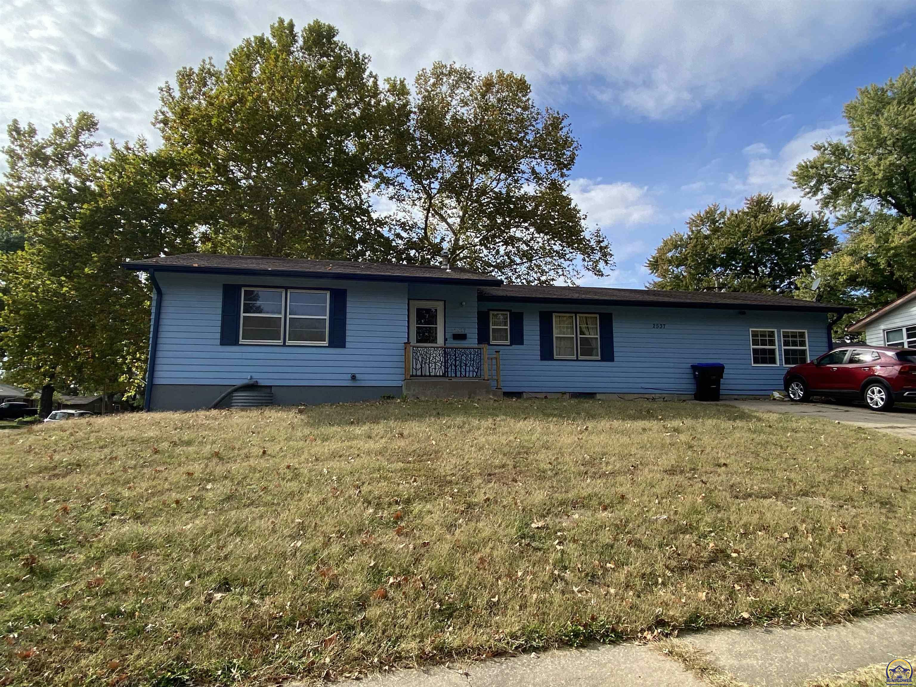 Property Photo:  2537 SW Prairie Rd  KS 66614 