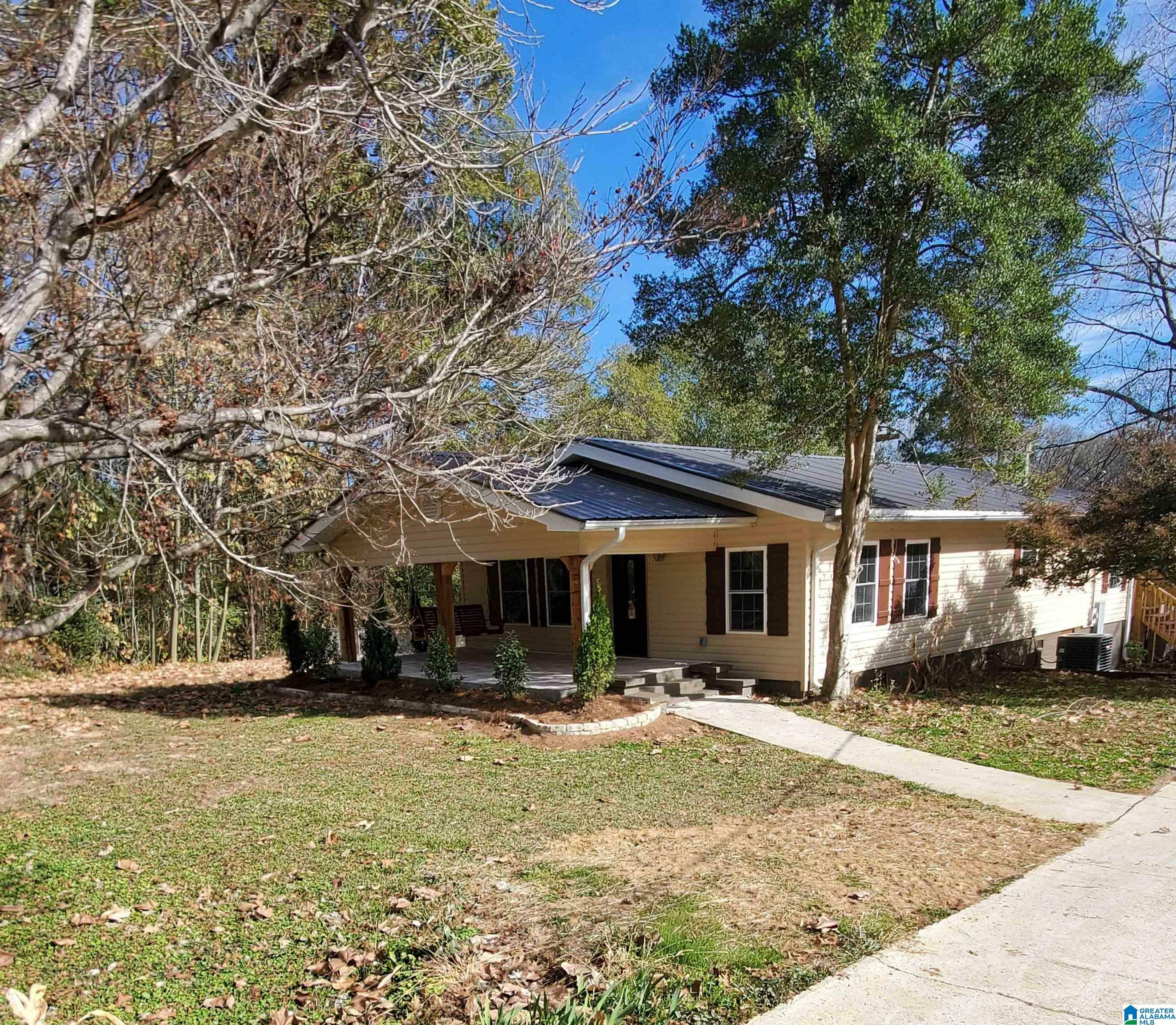 Property Photo:  1074 Greenmor Drive  AL 35022 