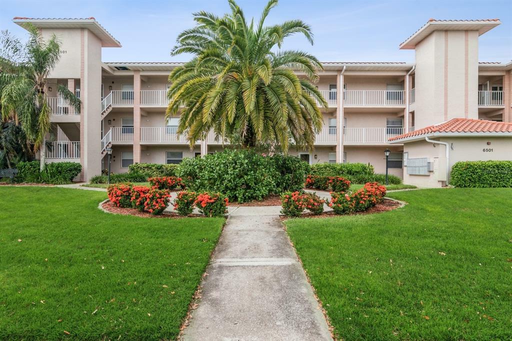 6501 Stone River Road 104  Bradenton FL 34203 photo