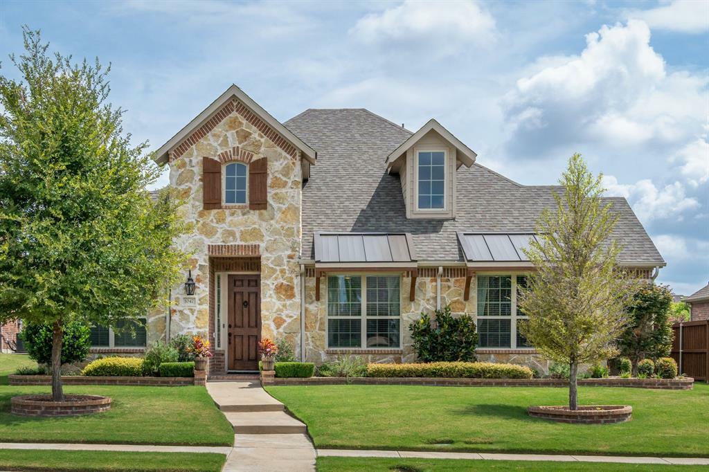 Property Photo:  1047 Enchanted Rock Drive  TX 75013 