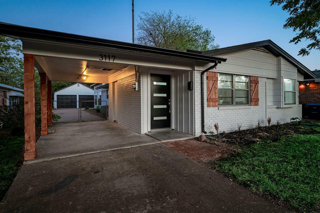 Property Photo: 3117 Olive Place TX 76116