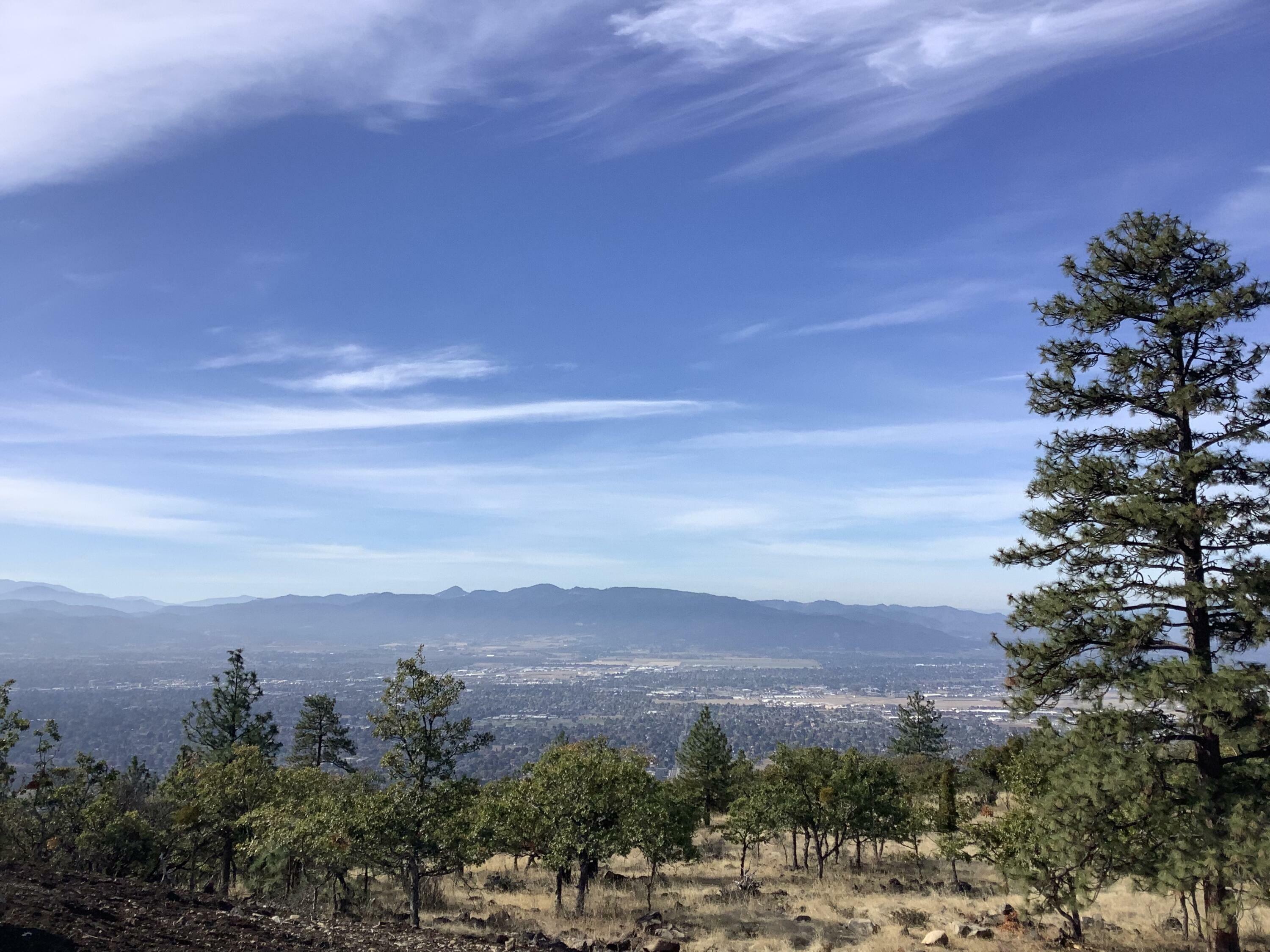 Property Photo: 1 Panorama Drive OR 97504