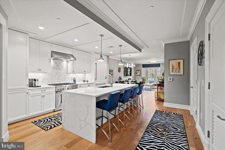 6900 Fleetwood Road 324  McLean VA 22101 photo