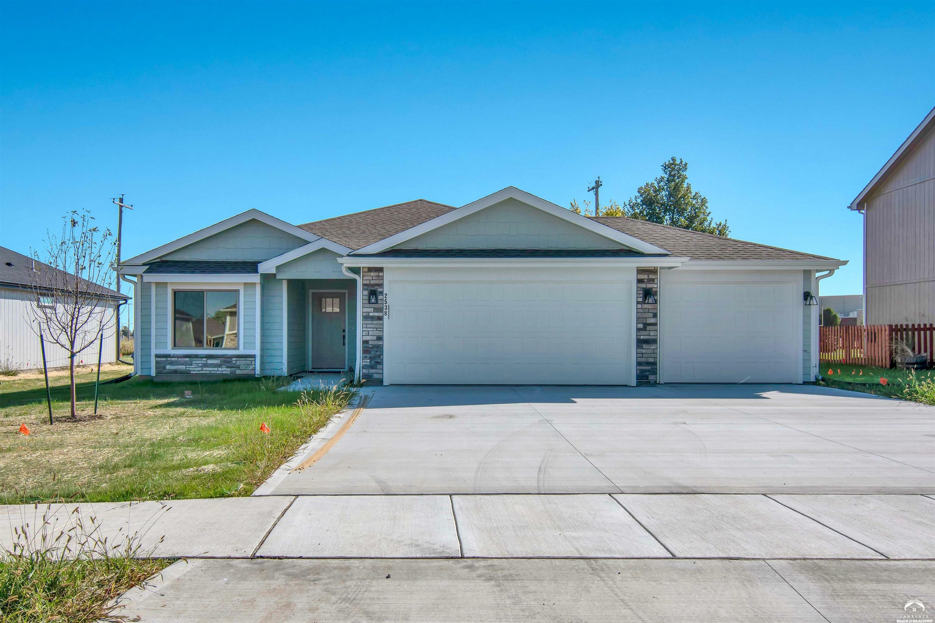 Property Photo:  2538 Elm Street  KS 66025 