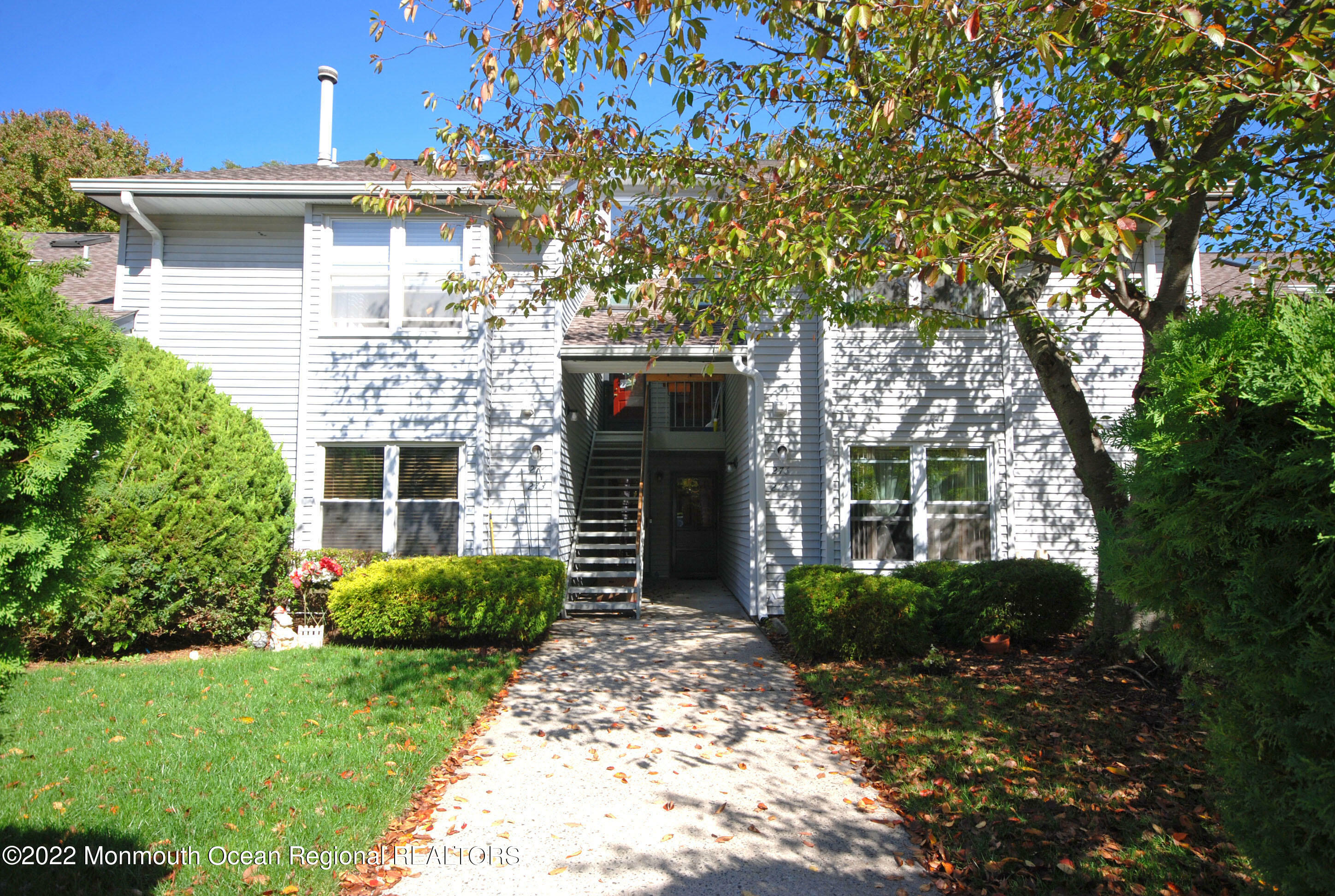 Property Photo:  276 Sunshine Court  NJ 07726 