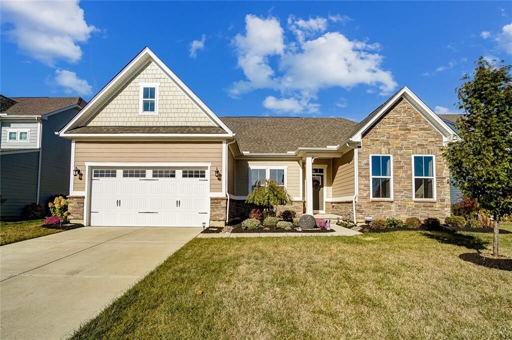 Property Photo: 606 Foxtail Court OH 45373