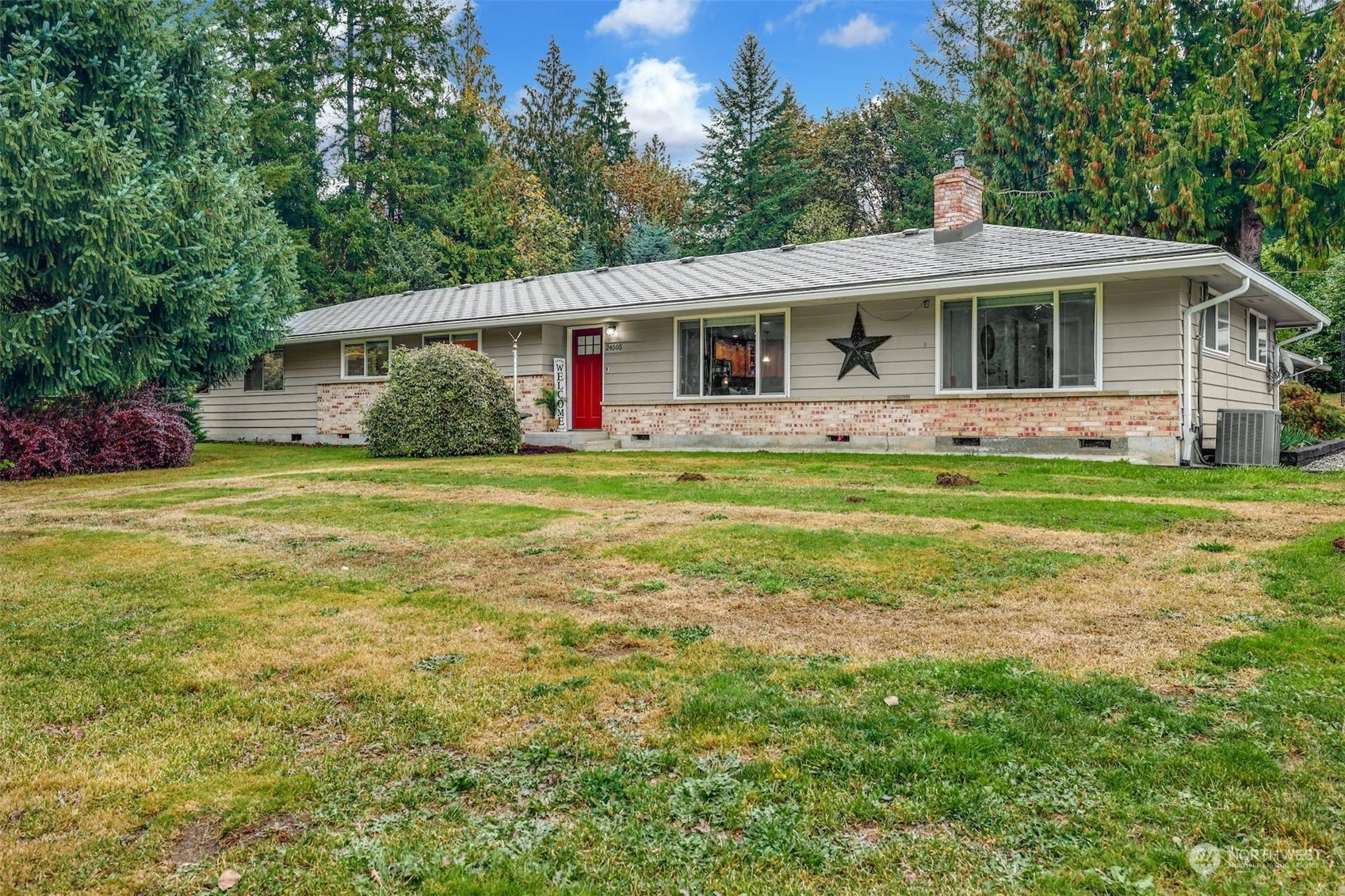 Property Photo:  24505 Old Pipeline Road  WA 98272 