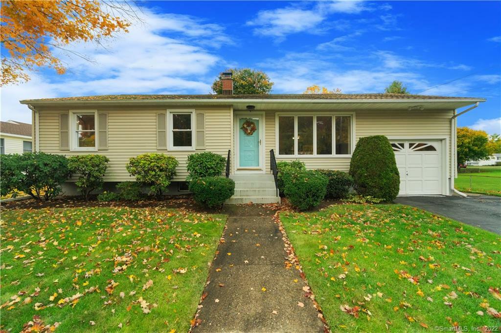 Property Photo: 206 Kathrine Drive CT 06514