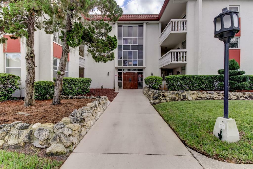 Property Photo: 2623 Seville Boulevard 311 FL 33764