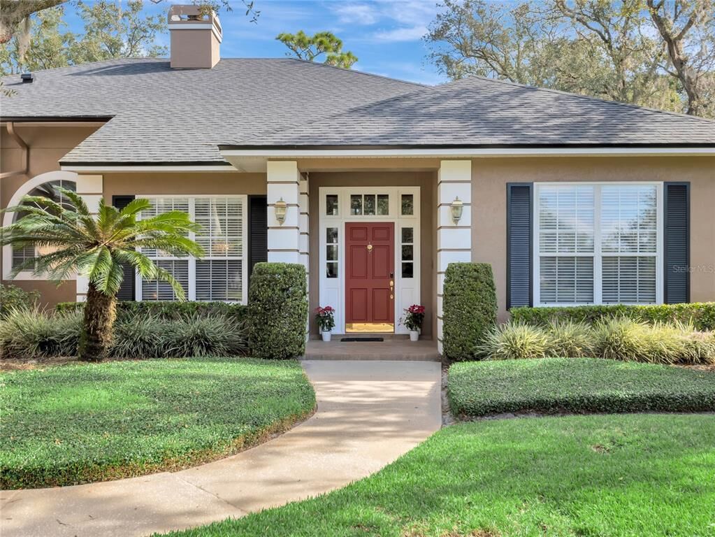Property Photo:  1637 Eagle Nest Circle  FL 32708 