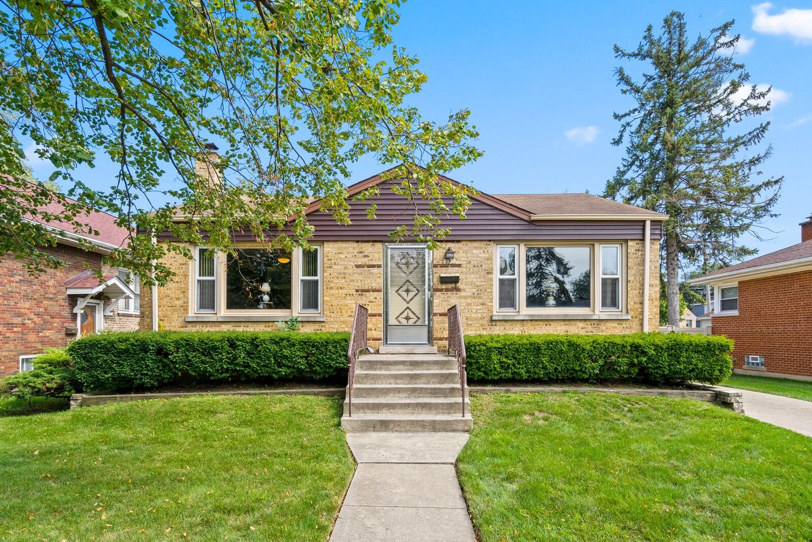 Property Photo:  3825 Blanchan Avenue  IL 60513 