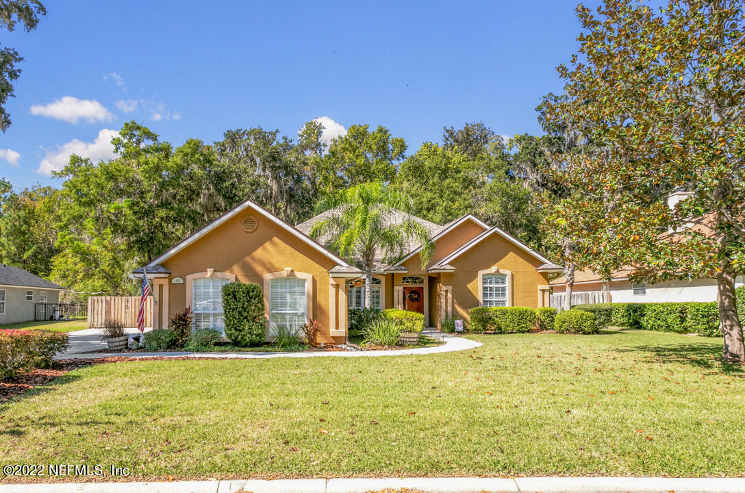 Property Photo:  1892 Sentry Oak Court  FL 32003 