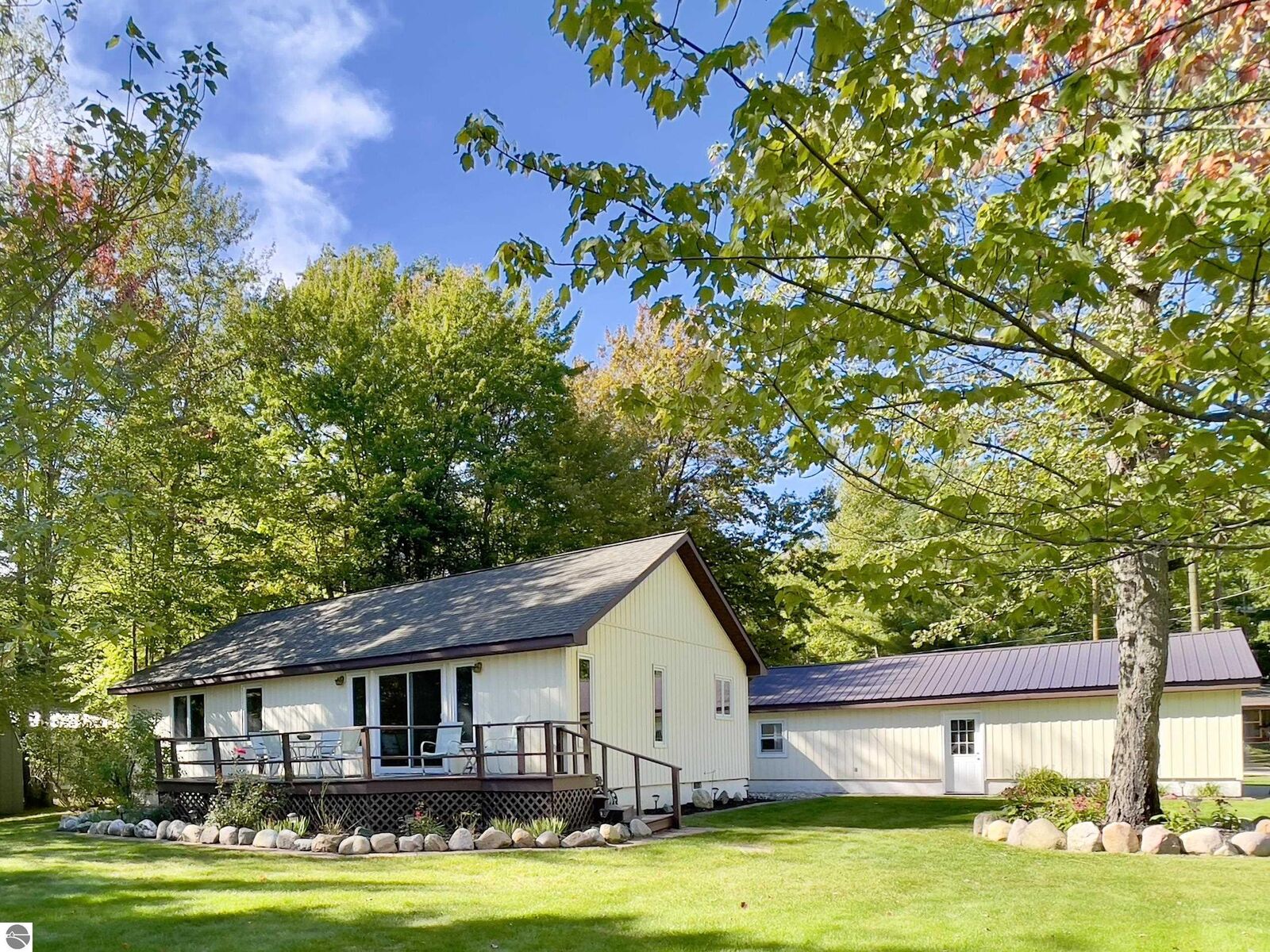 Property Photo:  2322 Birchcrest Drive  MI 49646 