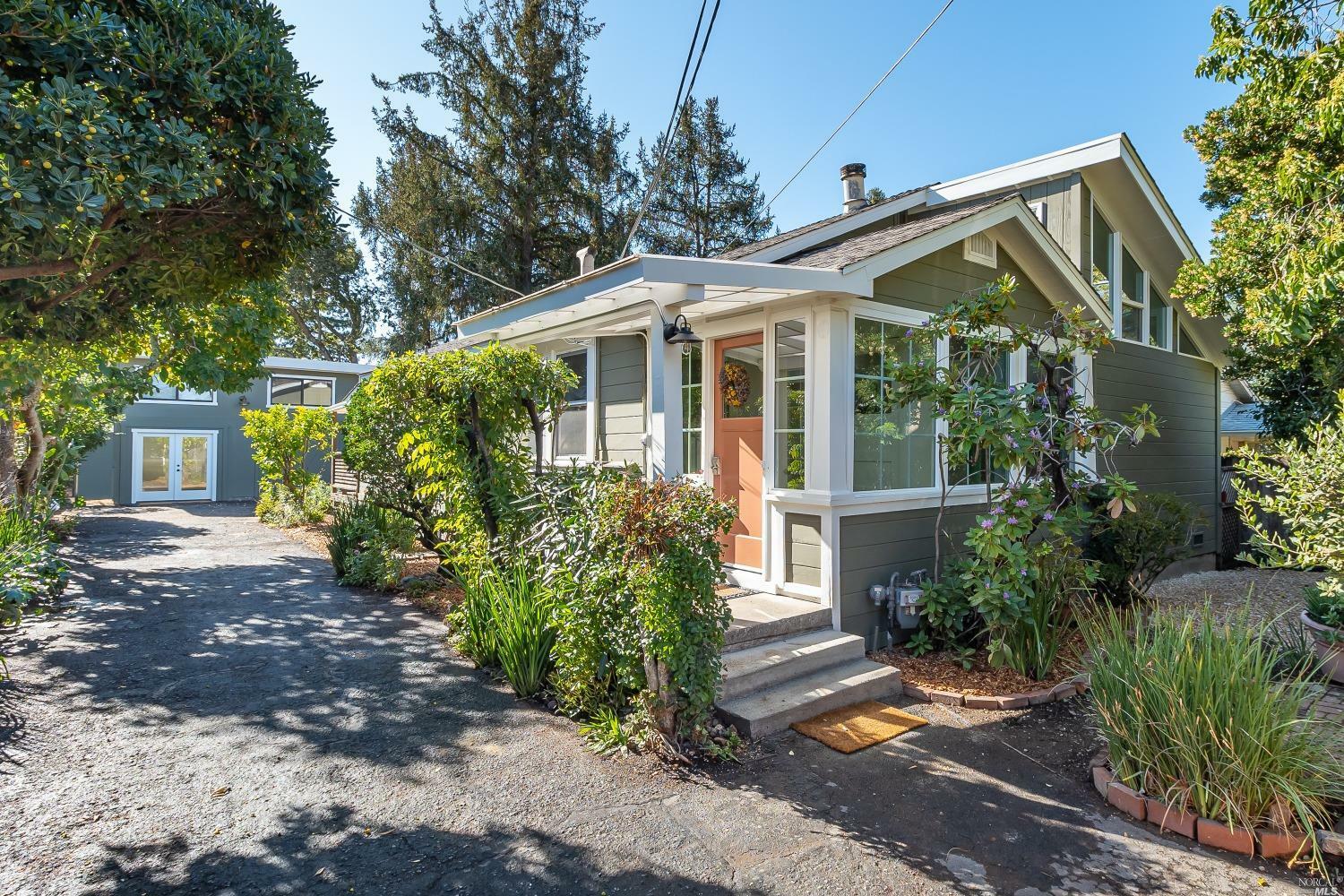 Property Photo: 15 Roosevelt Avenue CA 94903