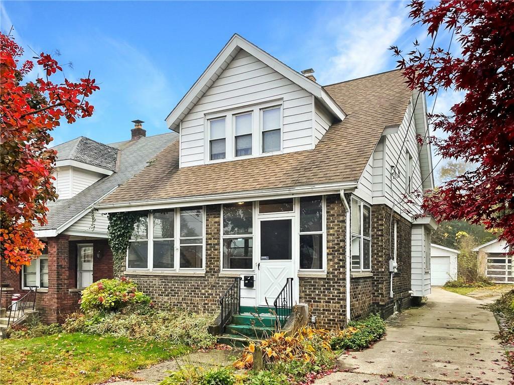 Property Photo:  1123 E 4th Street  PA 16507 