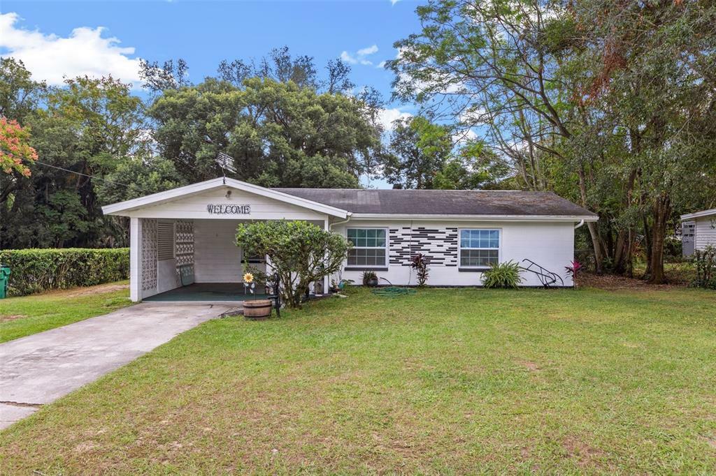 Property Photo:  38548 12th Avenue  FL 33542 