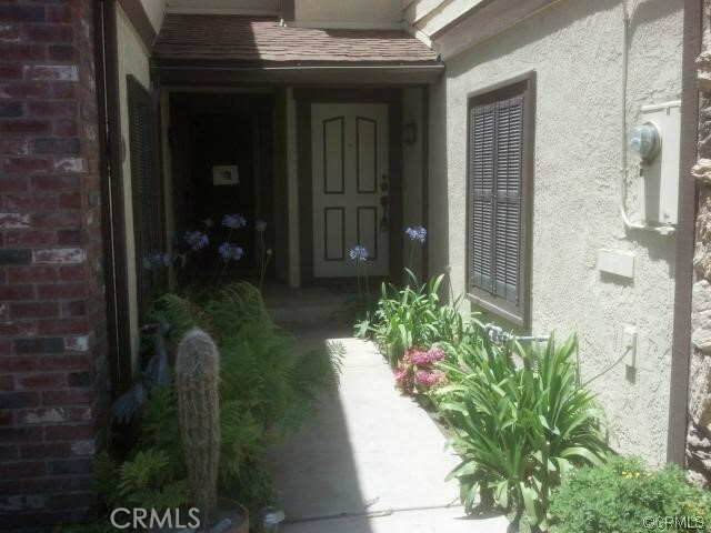 Property Photo:  2630 W Meadowview Lane  CA 92804 