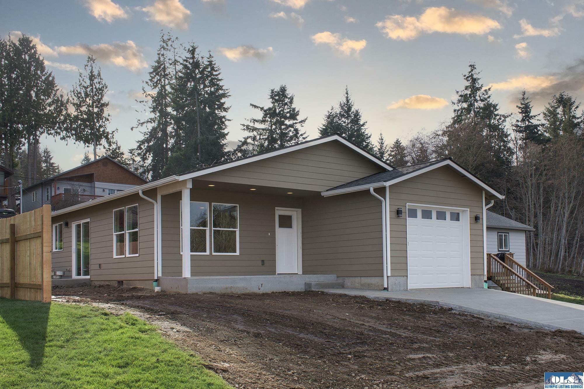 1602 W 11th St  Port Angeles WA 98363 photo