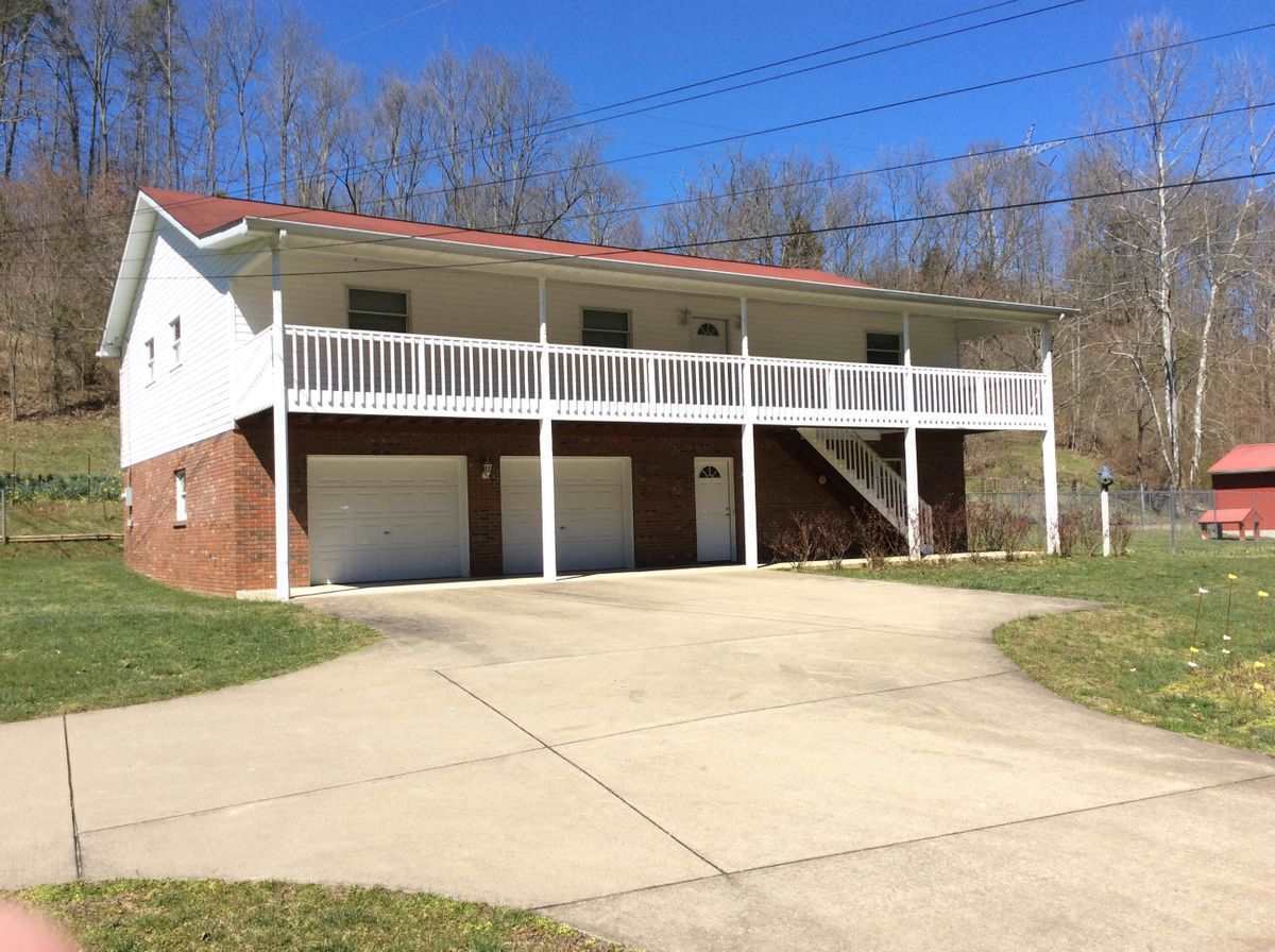 Property Photo:  2037 Saunders Creek Road  WV 25541 