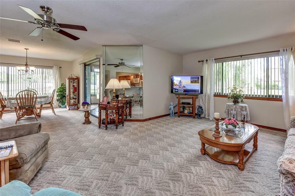 Property Photo:  2100 Kings Cross Street  FL 32796 