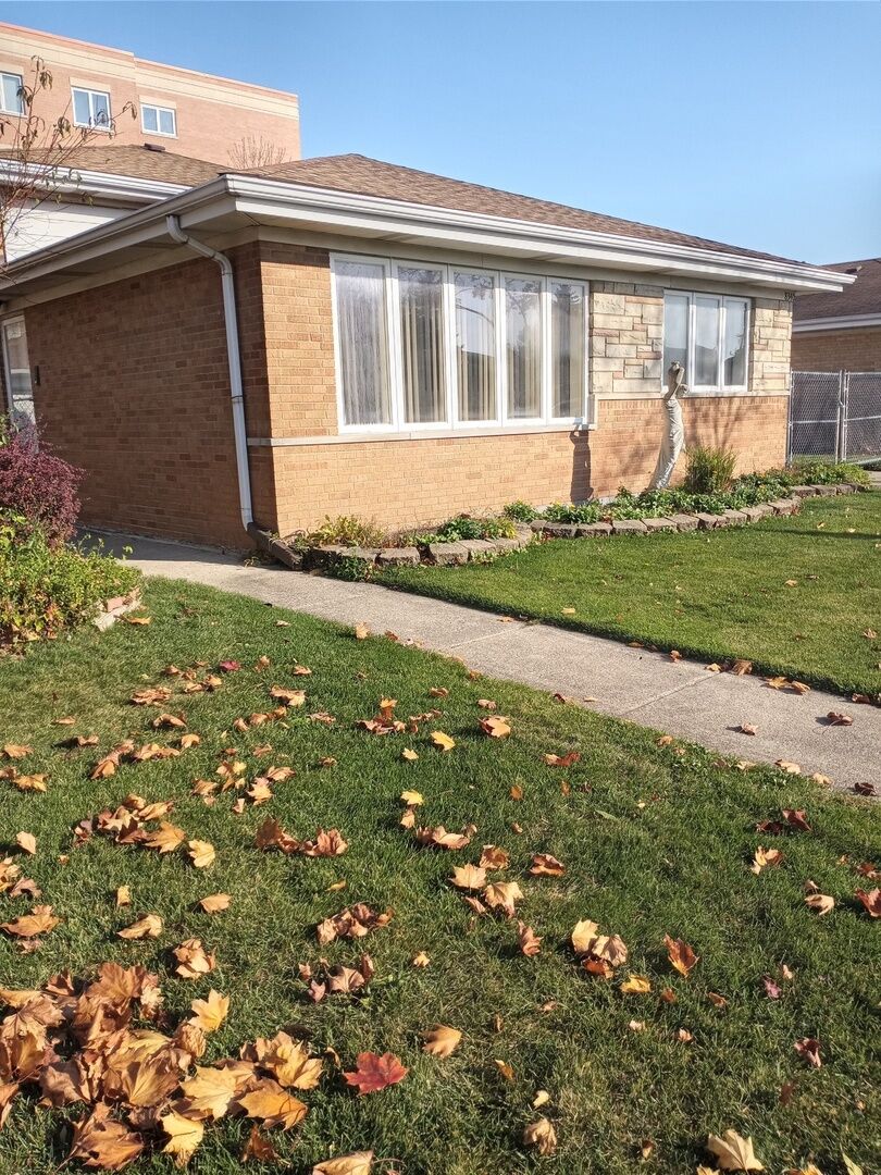 Property Photo:  8340 W Coral Drive  IL 60706 