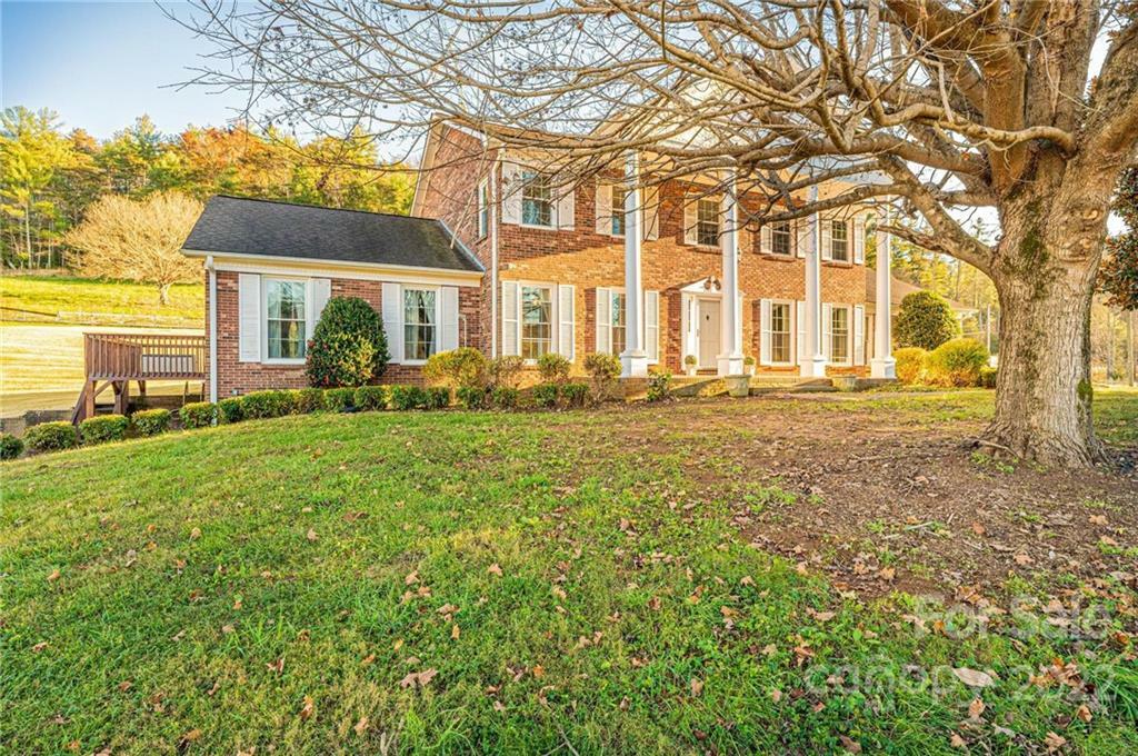 Property Photo:  3715 Collettsville Road  NC 28645 