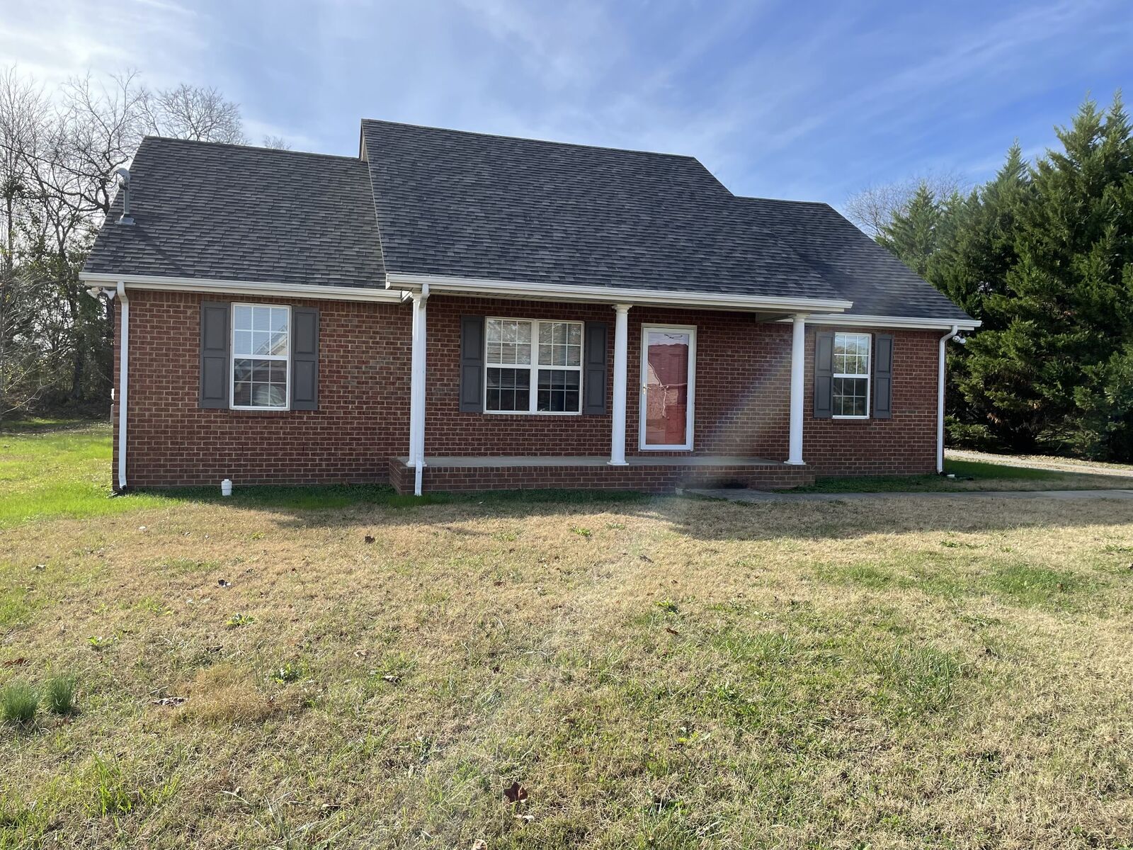 Property Photo: 2920 Cliffside Dr TN 37037