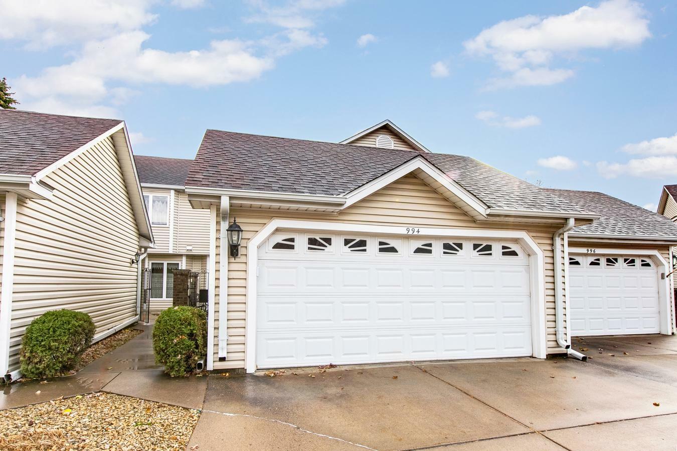 Property Photo:  994 Hill Court  MN 55126 