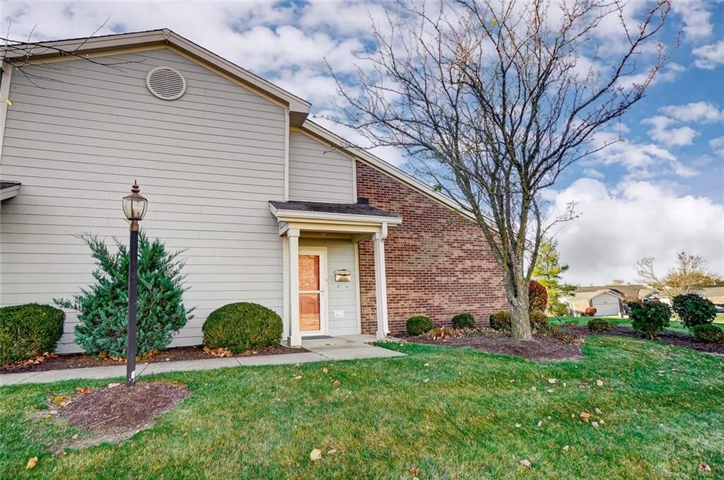 Property Photo:  6575 Brigham Square 6575  OH 45459