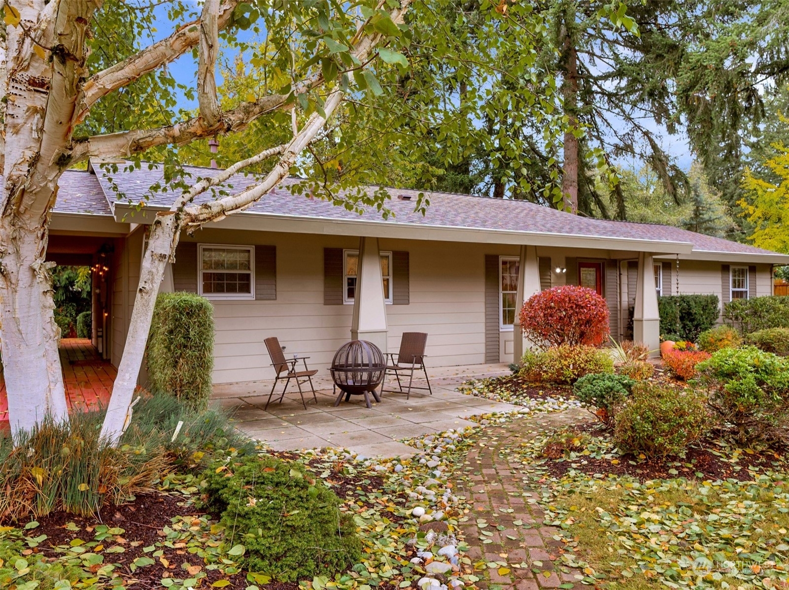 Property Photo:  15624 NE 159th Street  WA 98072 