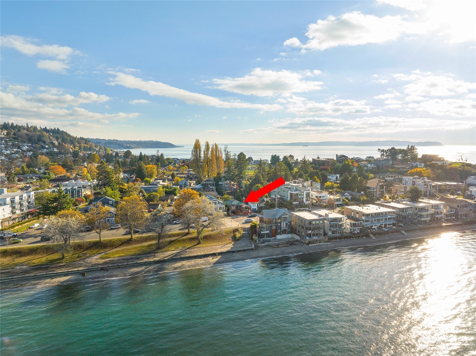 Property Photo:  2960 Alki Avenue SW  WA 98116 