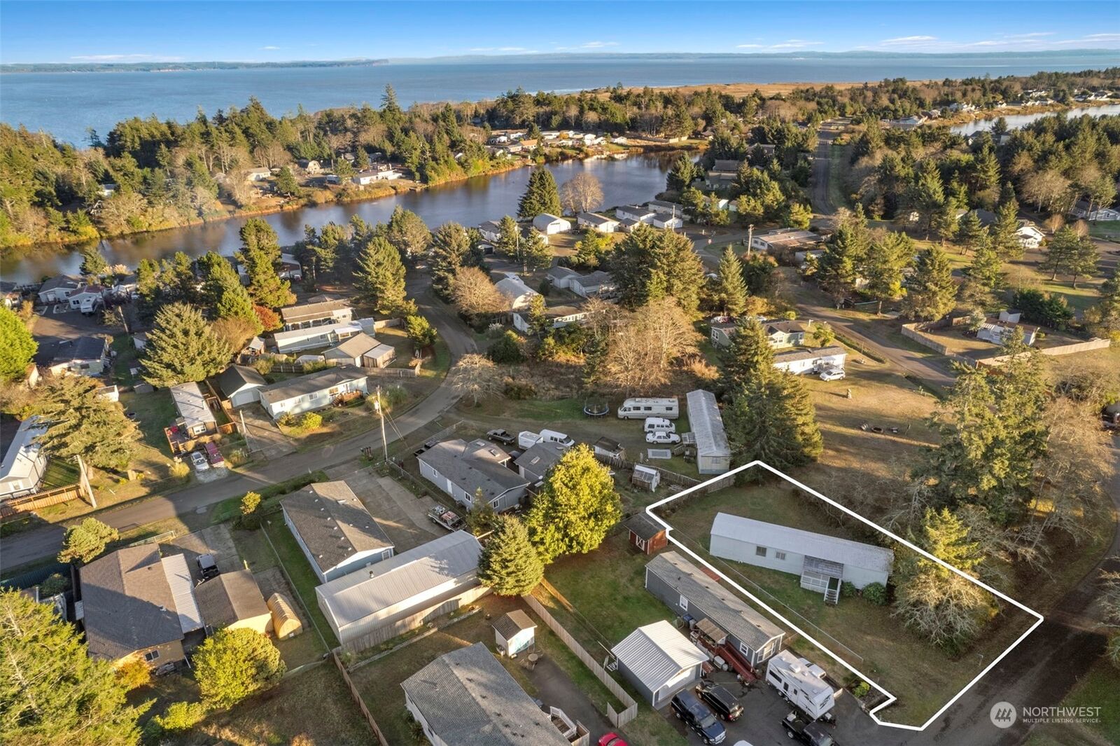 Property Photo: 734 NE Edgewood Avenue WA 98569