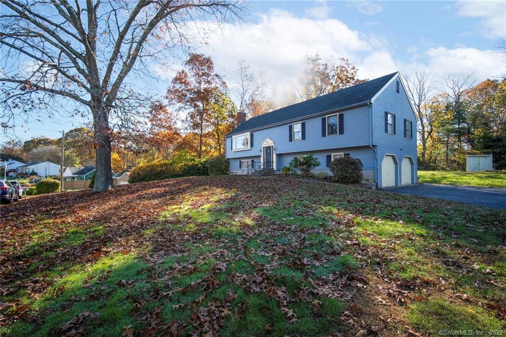 Property Photo:  9 Rock Ridge Road  CT 06385 