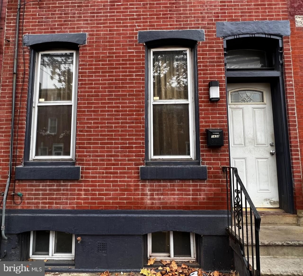 Property Photo: 1438 N Lawrence Street PA 19122