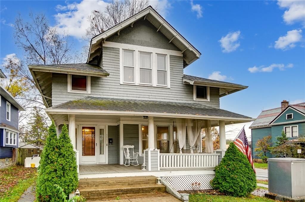Property Photo:  301 E Main Street  OH 45036 