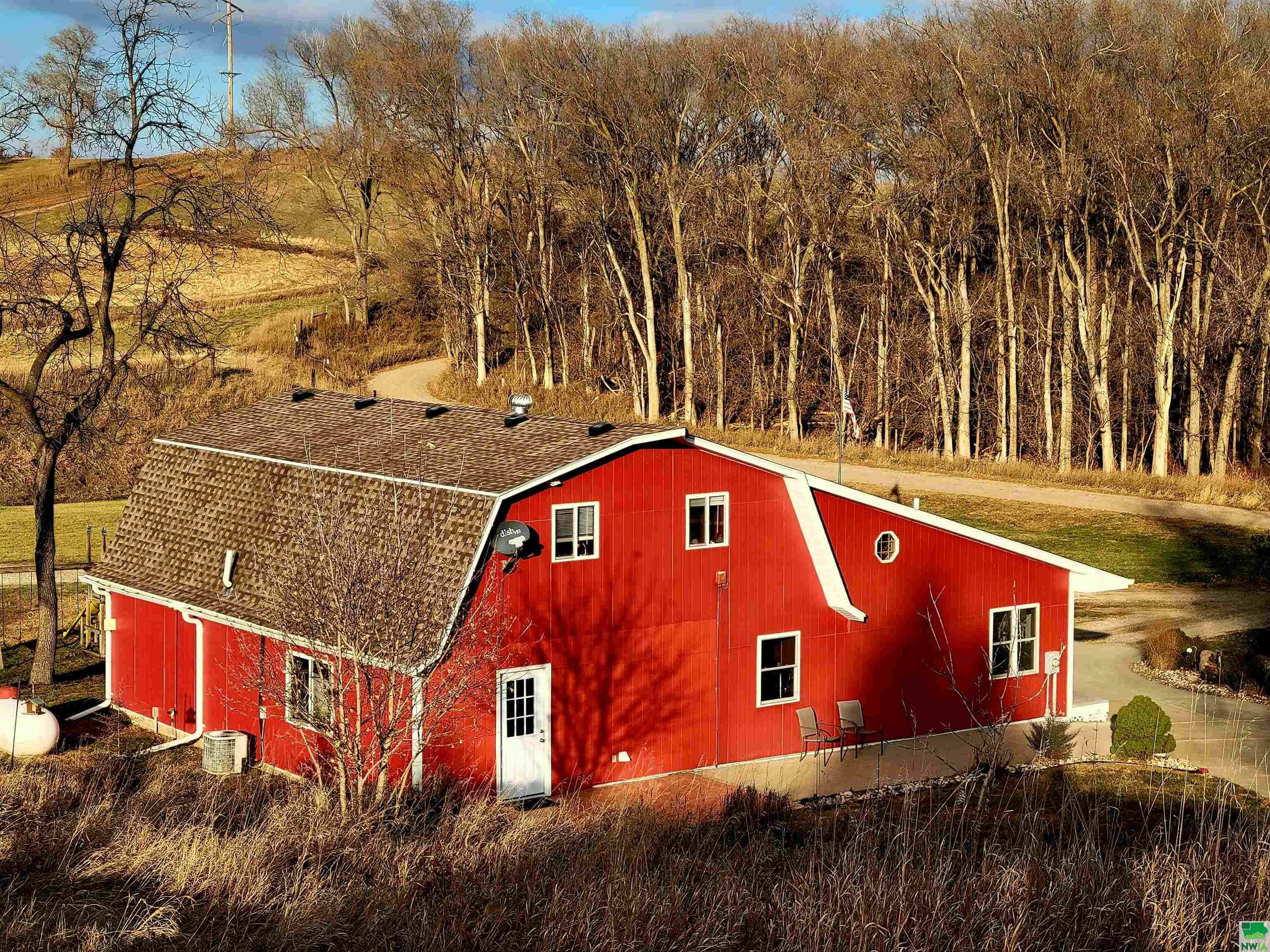 Property Photo:  4101 Farmers Rd  IA 51103 