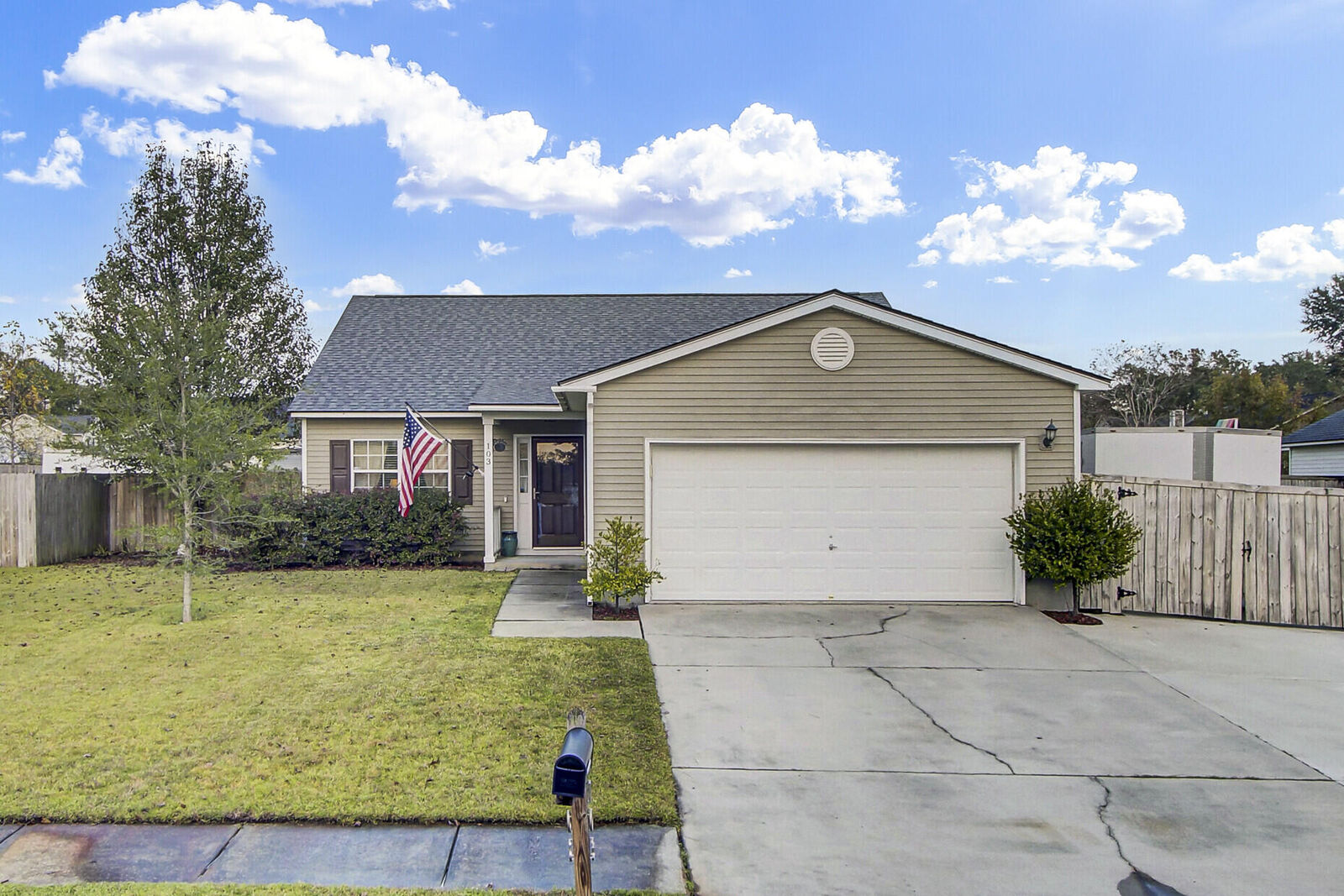 Property Photo:  103 Brogun Loch Trail  SC 29445 