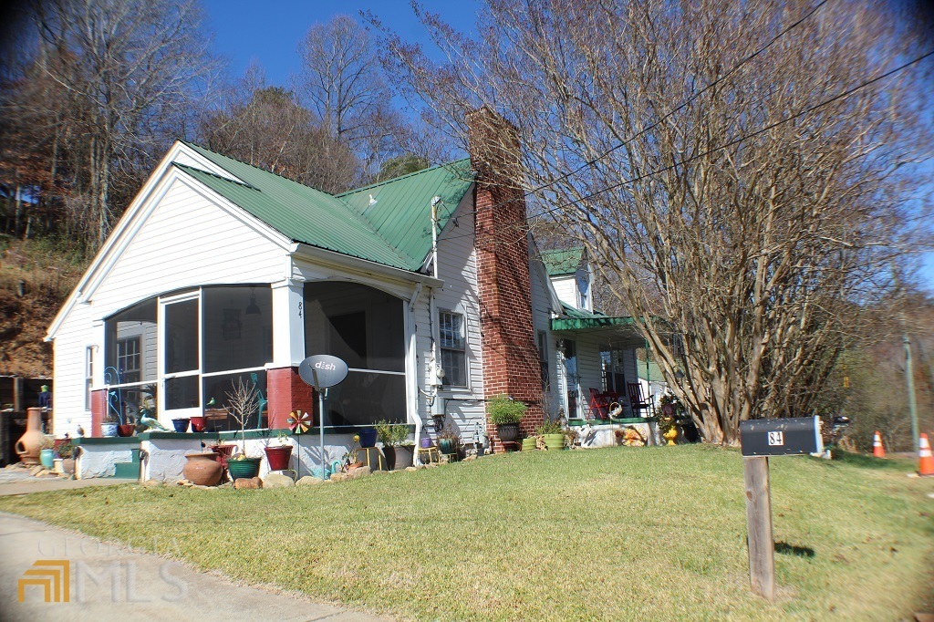 Property Photo:  84 Logan Street  GA 30540 