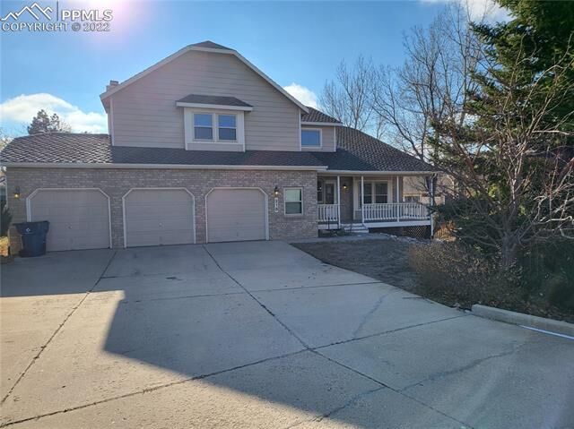 Property Photo:  215 Scottsdale Drive  CO 80921 