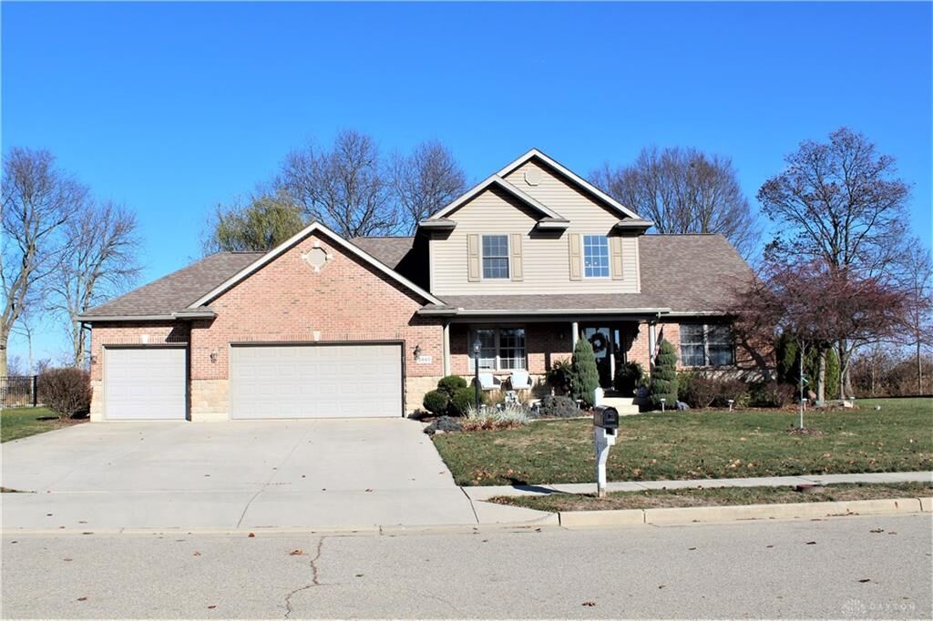 Property Photo: 2845 Amberwood Drive OH 45373