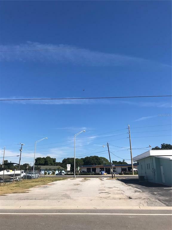 Property Photo: 336 US Highway 41 Bypass S FL 34285