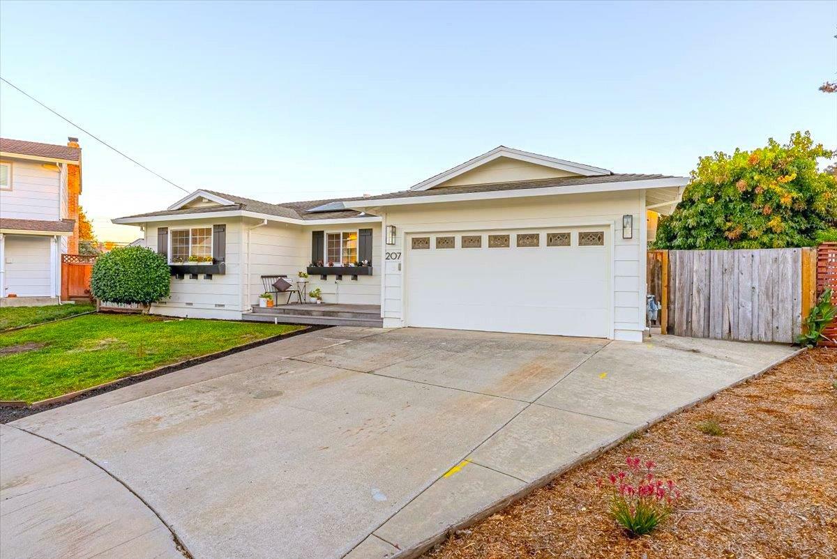 Property Photo:  207 Junipero Court  CA 95010 
