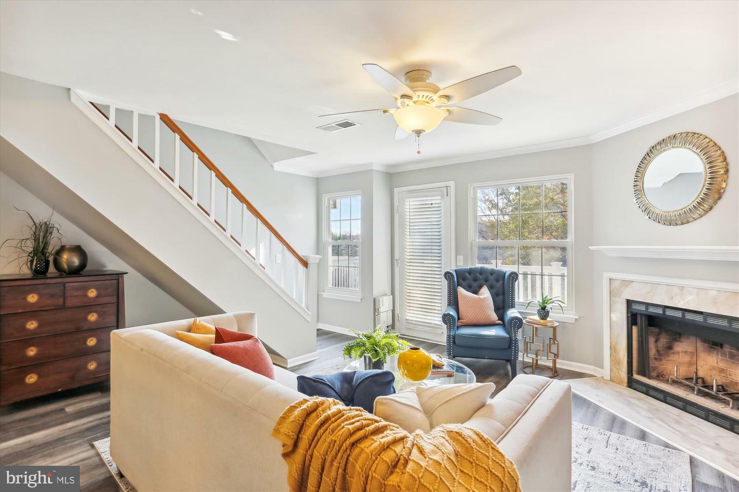 Property Photo: 5810 Inman Park Circle 210 MD 20852