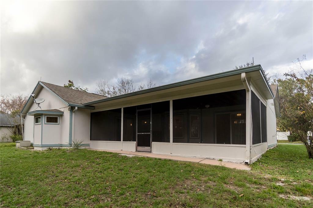 Property Photo:  1036 Silcox Branch Circle  FL 32765 