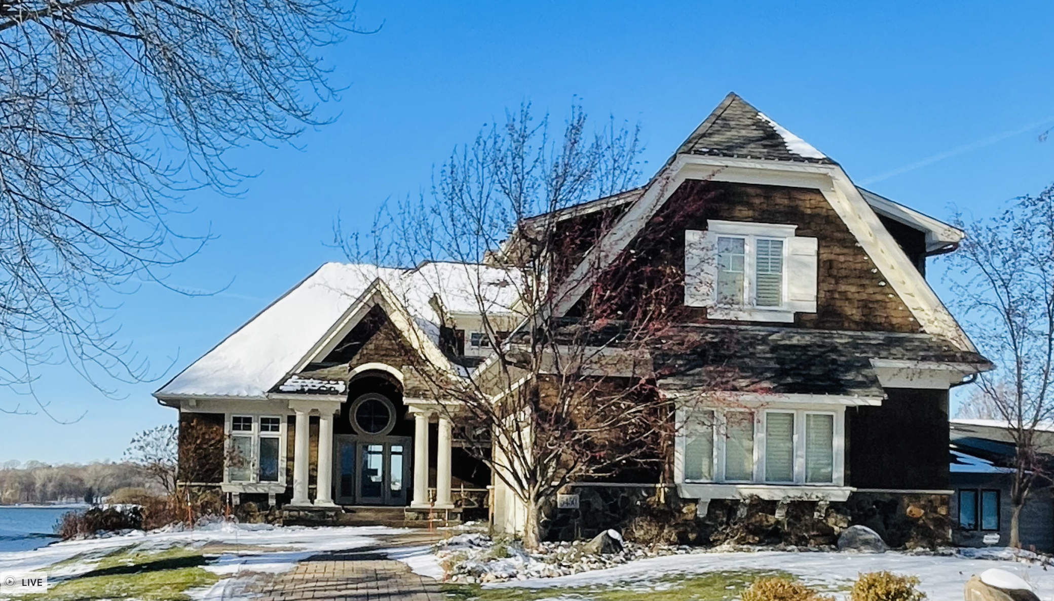 Property Photo: 5450 Fairlawn Shores Trail SE MN 55372